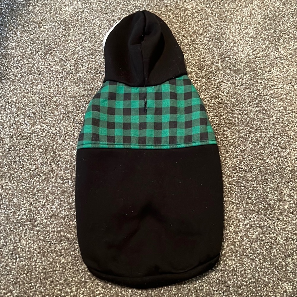 Dog sweater